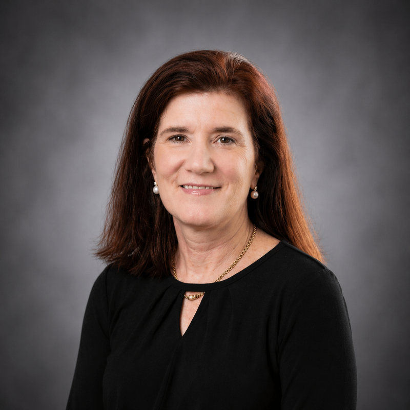 Tara Ellis, APMP